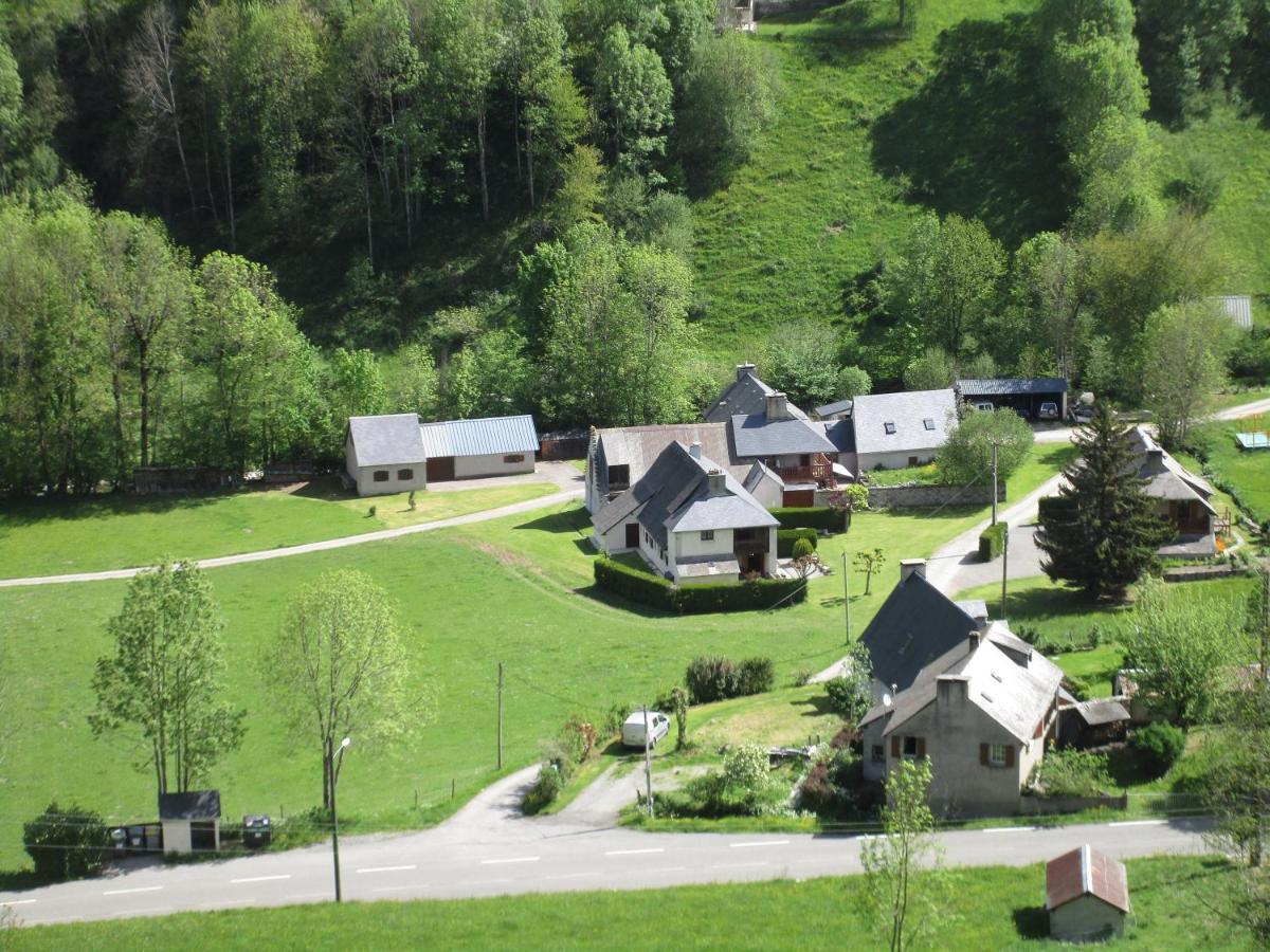 Gite De La Seoube Campan Exterior photo